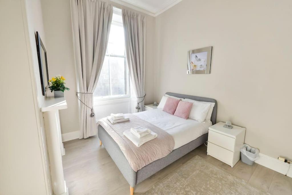 George IV Bridge - Superbly Located 3 Bedroom! EDI Kültér fotó