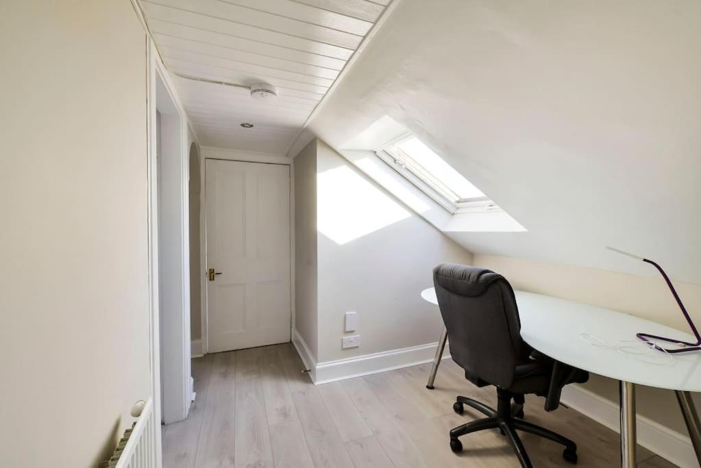 George IV Bridge - Superbly Located 3 Bedroom! EDI Kültér fotó
